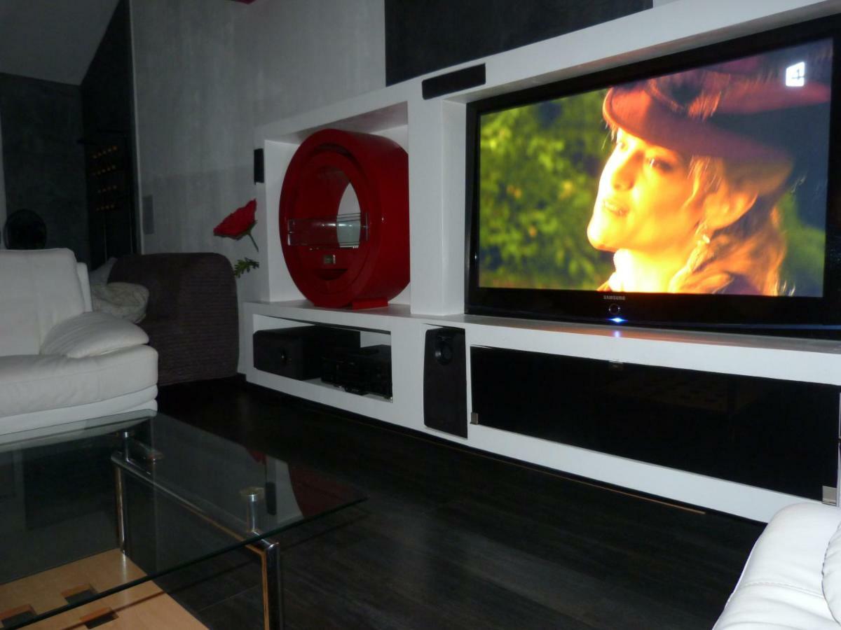 شقة Holidays In Paris Loft Design & Atypique Avec Jardin ماسي المظهر الخارجي الصورة