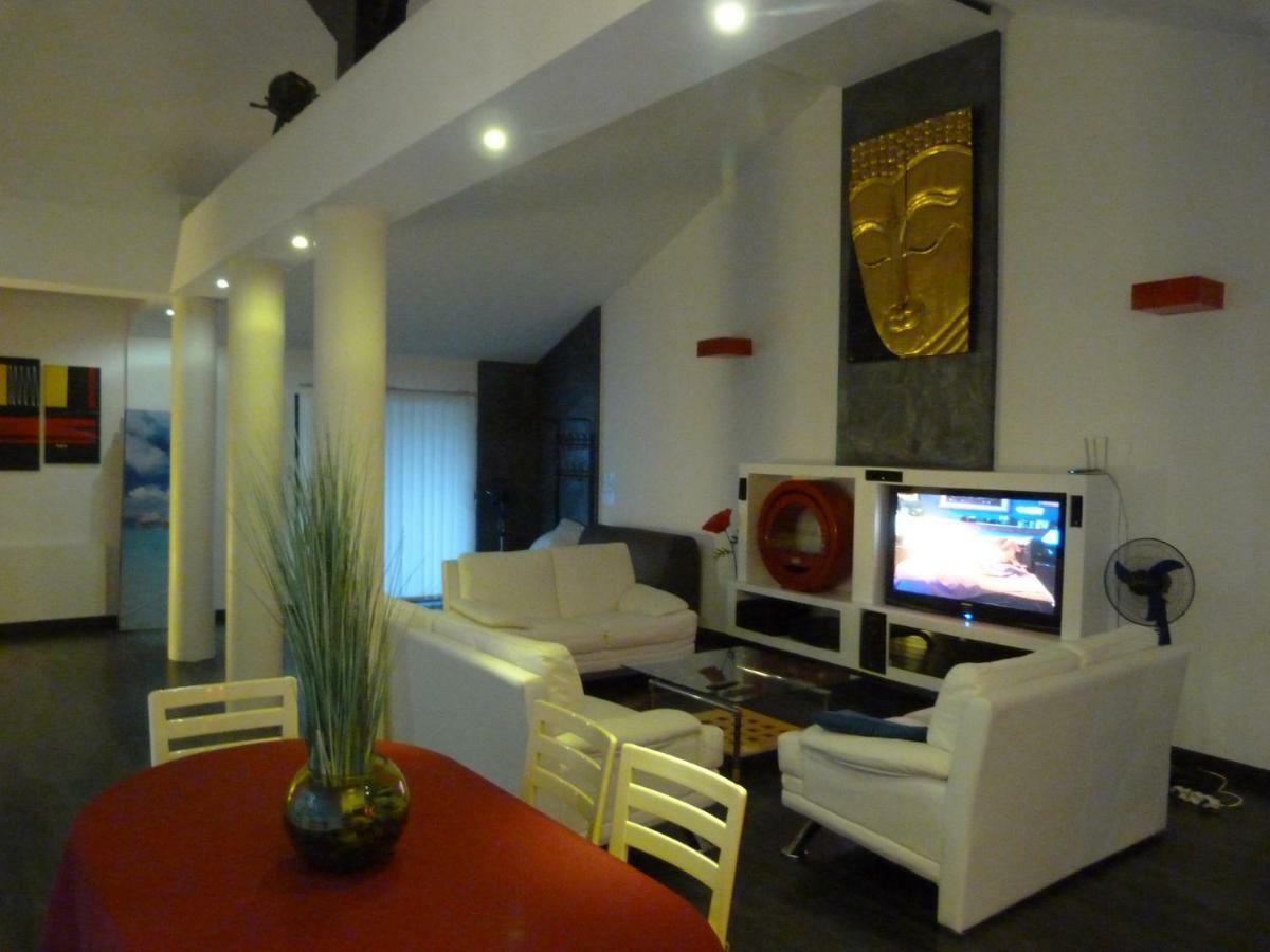 شقة Holidays In Paris Loft Design & Atypique Avec Jardin ماسي المظهر الخارجي الصورة